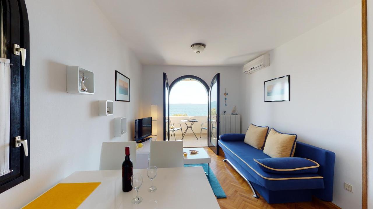 Mirella Apartment
