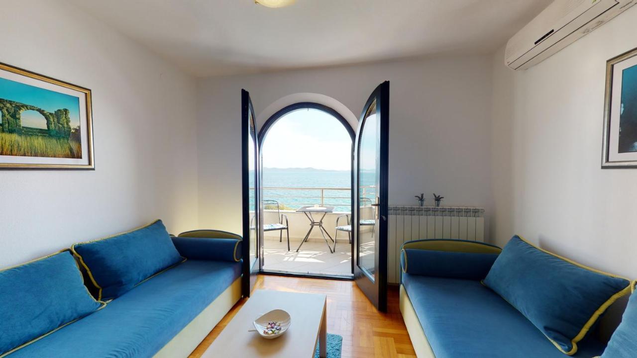 Apartment Mirella *