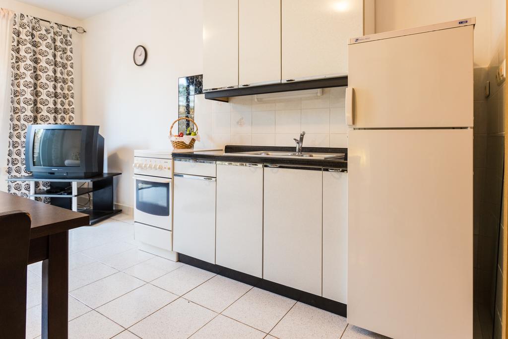 Apartment Mirella *