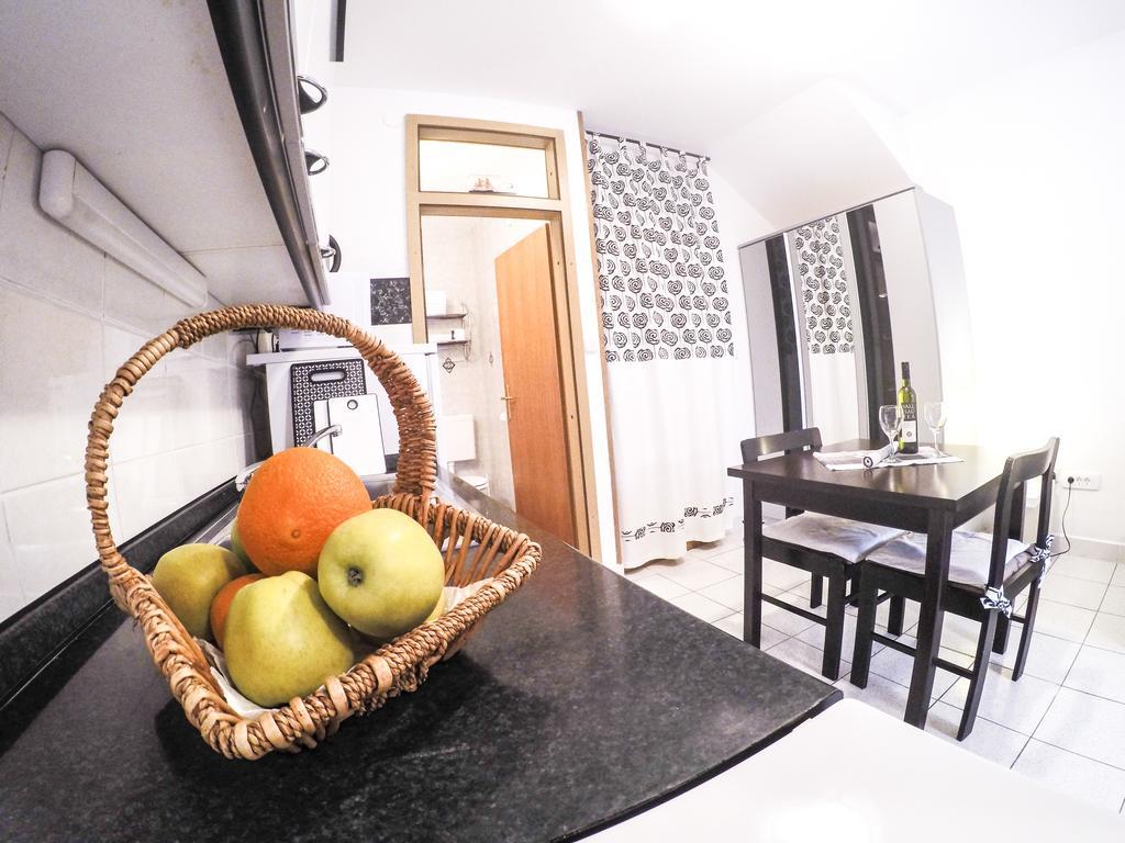 Mirella Appartement *